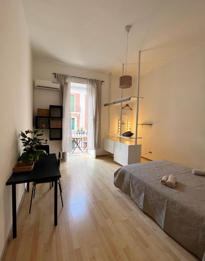 Mariamora Apartment Бари Экстерьер фото
