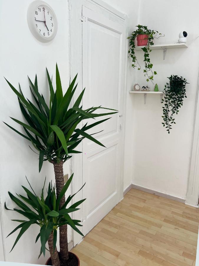 Mariamora Apartment Бари Экстерьер фото