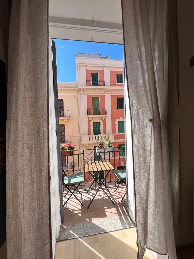 Mariamora Apartment Бари Экстерьер фото