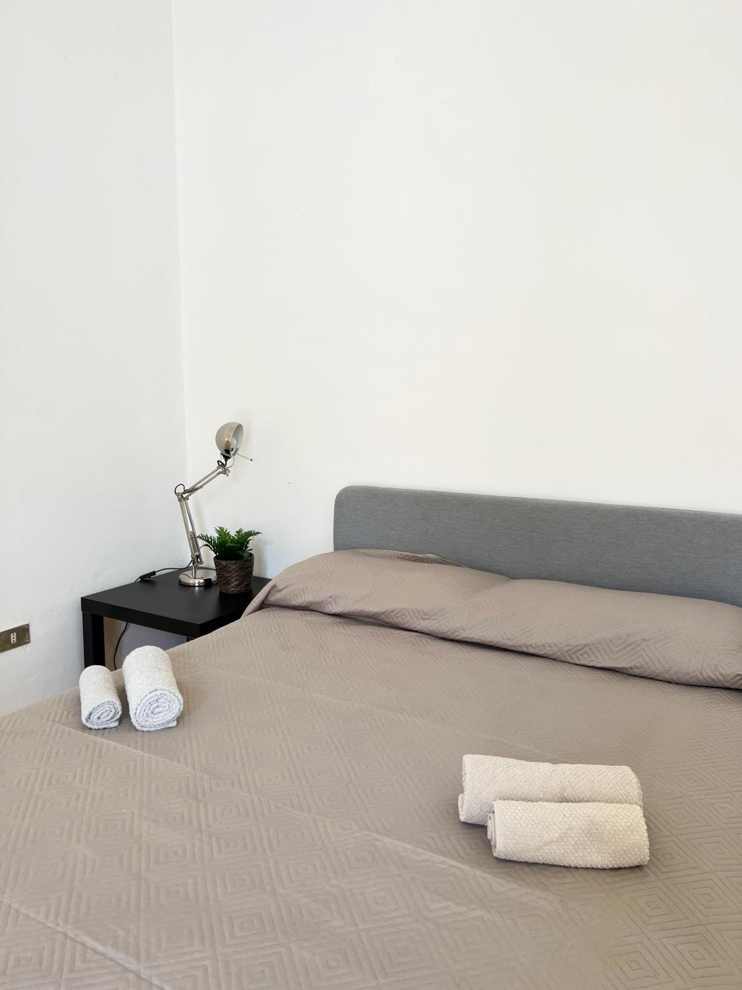 Mariamora Apartment Бари Экстерьер фото